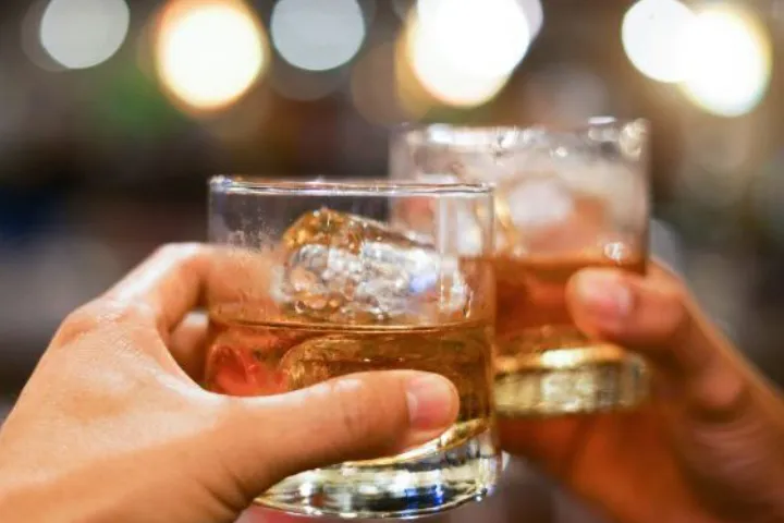 راهنمای جدید میزان مصرف الکل برای کانادایی‌ها